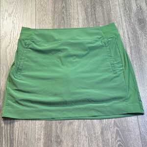 Athleta Vibrant Green Skort Womens 10